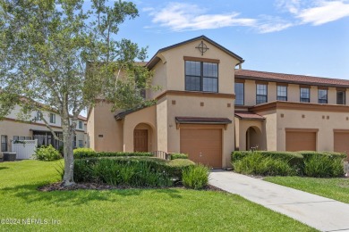 (private lake, pond, creek) Townhome/Townhouse For Sale in Saint Johns Florida