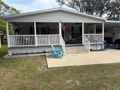 NEW PRICE ALERT!! Spacious 3 bedroom, 2 bathroom 2007 Palm - photo 3