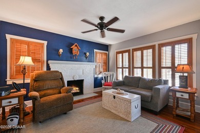 Charming craftsman cottage full of character and warmth - photo 11