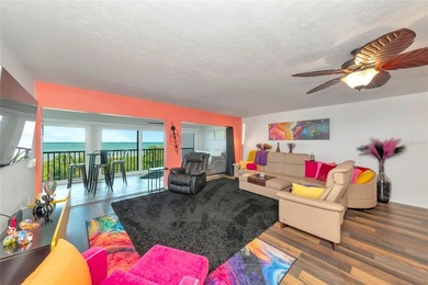 THIS IS THE ONE! A beach front opportunity to live on the Island - photo 14