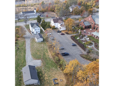 HUGE PRICE REDUCTION!! Distinguished Turnkey Estate Adjacent to - photo 16