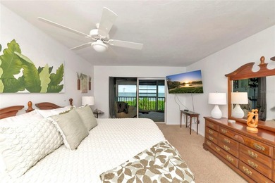THIS IS THE ONE! A beach front opportunity to live on the Island - photo 18