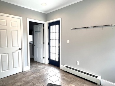 HUGE PRICE REDUCTION!! Distinguished Turnkey Estate Adjacent to - photo 22