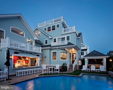 Built on the bayside of Long Beach Island, features vinyl cedar - photo 5