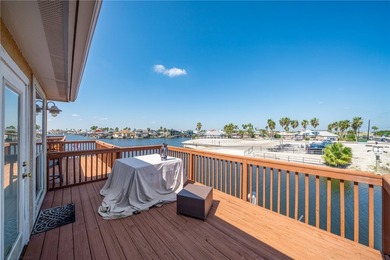 Experience life on the water in this fully furnished 3-bedroom - photo 30