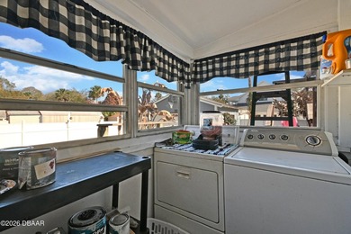 Charming craftsman cottage full of character and warmth - photo 31