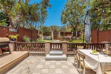 Tucked into the Tree Section of Manhattan Beach, this coastal - photo 31
