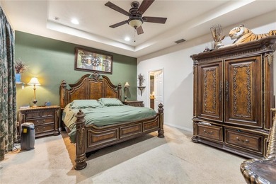 Welcome to this beautifully cared-for 4-bedroom, 3.5-bath home - photo 33