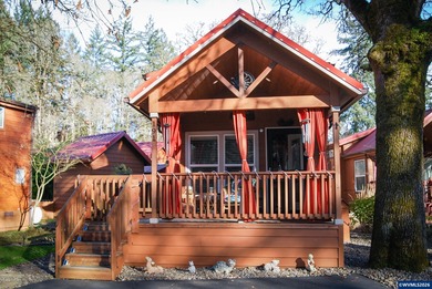 (private lake, pond, coastal) Home For Sale in Turner Oregon