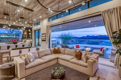 Excellent craftsmanship and breathtaking views await you at this - photo 7