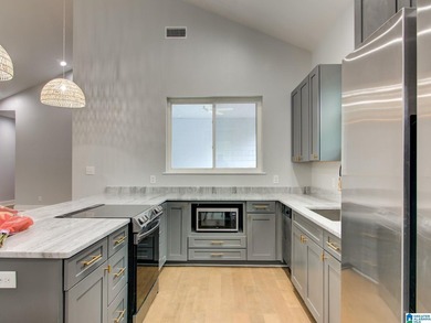 Don't miss your opportunity to own your dream home in the heart - photo 9