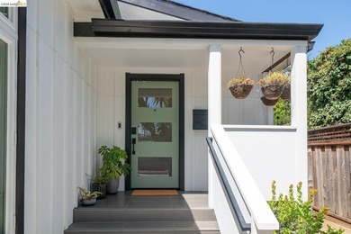 Transparent Pricing! Fully renovated from foundation to roof - photo 7