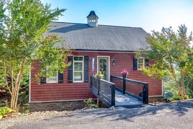 Beautiful Lakefront home on Norris Lake, in hickory Pointe - photo 2