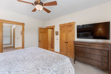 Hummingbird Haven is a welcoming four-bedroom - photo 50