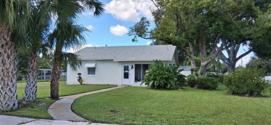 Lake Home For Sale in ST Cloud, Florida