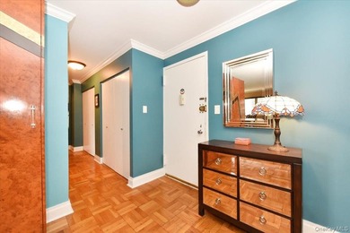 Resort-style living awaits at the luxury WaterEdge Towers! - photo 10