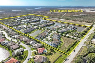 Lake Home For Sale in Fort Myers, Florida