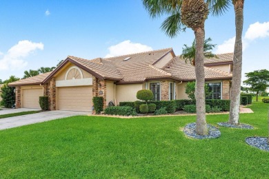 (private lake, pond, creek) Home For Sale in Boynton Beach Florida