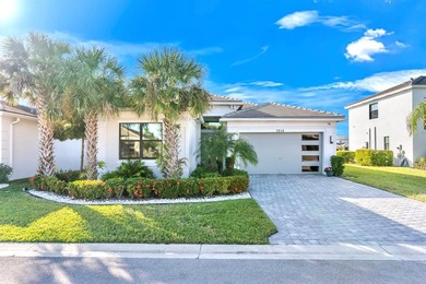 (private lake, pond, creek) Home For Sale in Lake Worth Florida