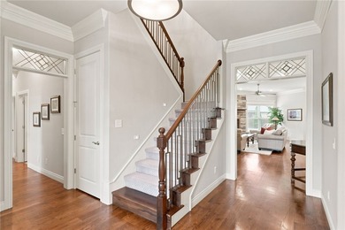 Meticulously maintained. Situated on a quiet cul-de-sac in one - photo 8