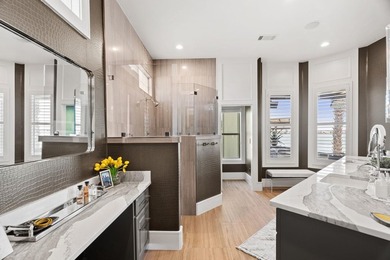 Modern Waterfront Luxury in the Heart of Horseshoe Bay - photo 11