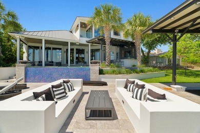 Modern Waterfront Luxury in the Heart of Horseshoe Bay - photo 15