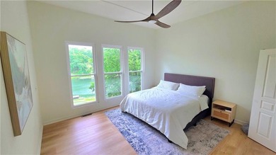 Linn Valley Lakefront living with style! From the moment you - photo 17
