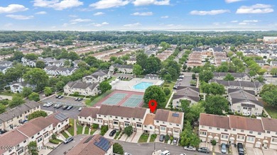 Welcome to 114 Redwood Loop, Staten Island, NY 10309. A - photo 17