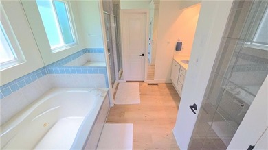 Linn Valley Lakefront living with style! From the moment you - photo 20