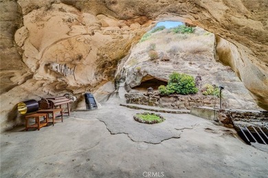 Where else in the heart of Laguna Beach can you find so much at - photo 25