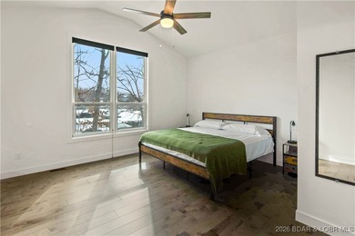 Fully renovated lake home in a prime Lake Ozark location at the - photo 27