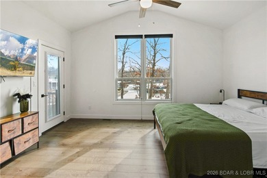 Fully renovated lake home in a prime Lake Ozark location at the - photo 28