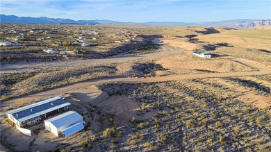 **PRIVACY. VIEWS. ELEVATION. THIS IS THE ONE** If wide open - photo 8