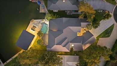 Modern Waterfront Luxury in the Heart of Horseshoe Bay - photo 30