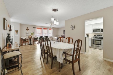 Welcome to a beautiful 2-bedroom, 2-bath home in Deerfield - photo 4