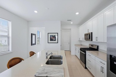 DON'T MISS OUT!!  This AMAZING HALLMARK floor plan 3BD/2BA/2CG - photo 36