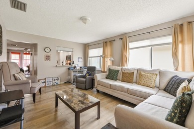Welcome to a beautiful 2-bedroom, 2-bath home in Deerfield - photo 9