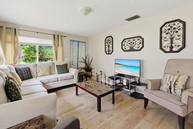 Welcome to a beautiful 2-bedroom, 2-bath home in Deerfield - photo 10