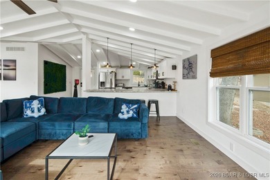 Fully renovated lake home in a prime Lake Ozark location at the - photo 44