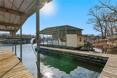 Fully renovated lake home in a prime Lake Ozark location at the - photo 47