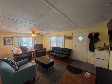 MULTI-FAMILY LAYOUT + FINANCING AVAILABLE! Financing available - photo 3