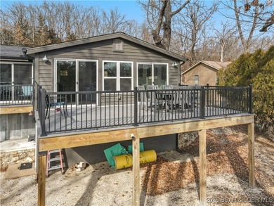 Fully renovated lake home in a prime Lake Ozark location at the - photo 54