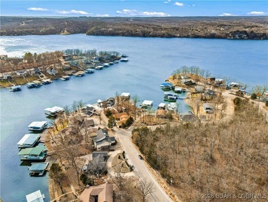 Fully renovated lake home in a prime Lake Ozark location at the - photo 56