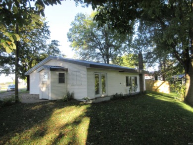 Tippecanoe River - Fulton County Home Sale Pending in Rochester Indiana