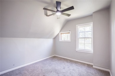 Welcome to 420 Columbia Ave; a beautifully updated 4-bedroom, 2 - photo 12