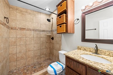 Discover the perfect Work/Live property on +/-10 acres in - photo 14