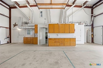Discover the perfect Work/Live property on +/-10 acres in - photo 16