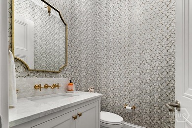 Nestled just steps from picturesque Taylor Square, this elegant - photo 8
