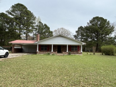 (private lake, pond, creek) Home Sale Pending in Waynesboro Mississippi