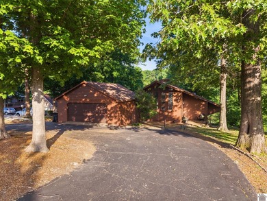 Enjoy lake life at its finest with this beautiful 4-bedroom - photo 2